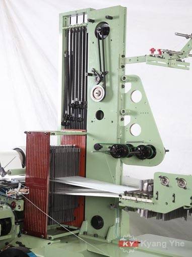 KY重窄布针织机零件筘轴承板总成。